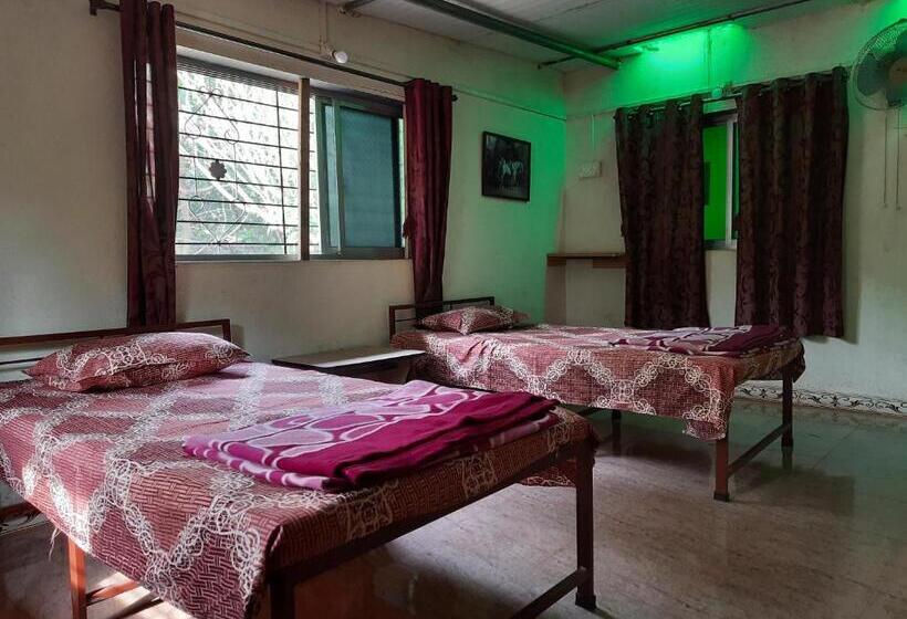Номер Deluxe, Vidya Konkan Agro Tourism