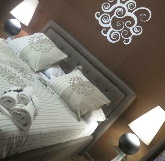 اتاق استاندارد با چشم‌انداز کوهستان, Symposium Bed&breakfast