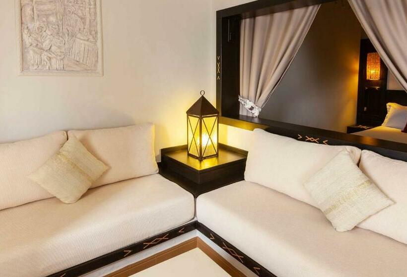 시니어 스위트, Borjs Hotel Suites & Spa