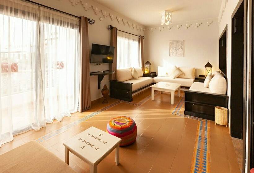 시니어 스위트, Borjs Hotel Suites & Spa