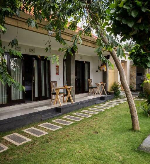 디럭스 룸, Umah Tikari Guesthouse