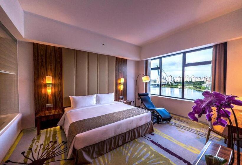 Номер Клуб Кровать Кинг, Zenith Hotel Putrajaya