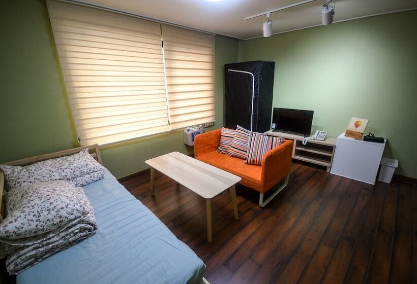 اتاق استاندارد, Bluehum Guesthouse   Hostel
