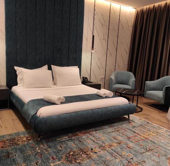 스탠다드 룸 킹사이즈 침대, Domus Hotel & Apartments