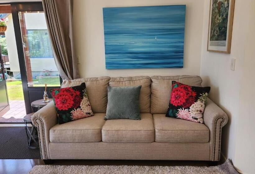 디럭스 룸, Boutique Art Retreat