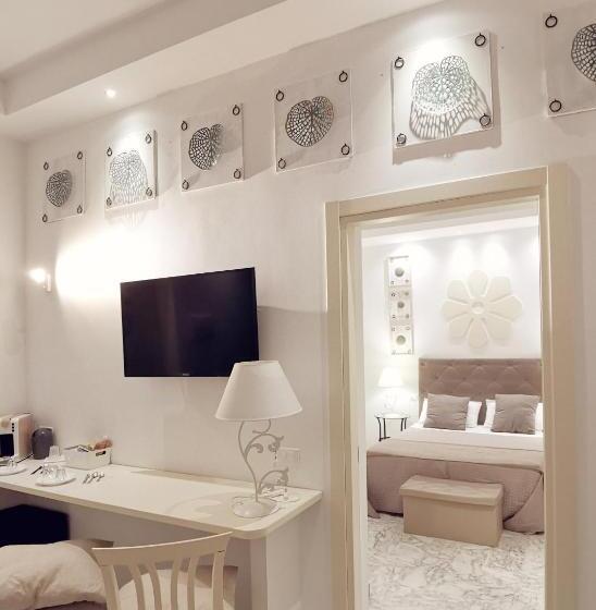Номер Deluxe, Flos Guest House