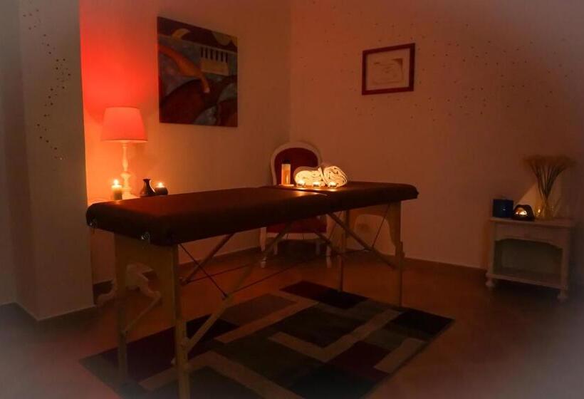اتاق استاندارد با بالکن, Bed&book Palazzo Cutelli