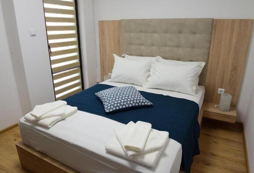Апартаменты 1 Спальня с Террасой, Active Apartments