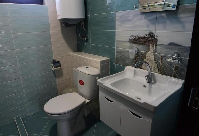 Апартаменты 2 Спальни, Active Apartments