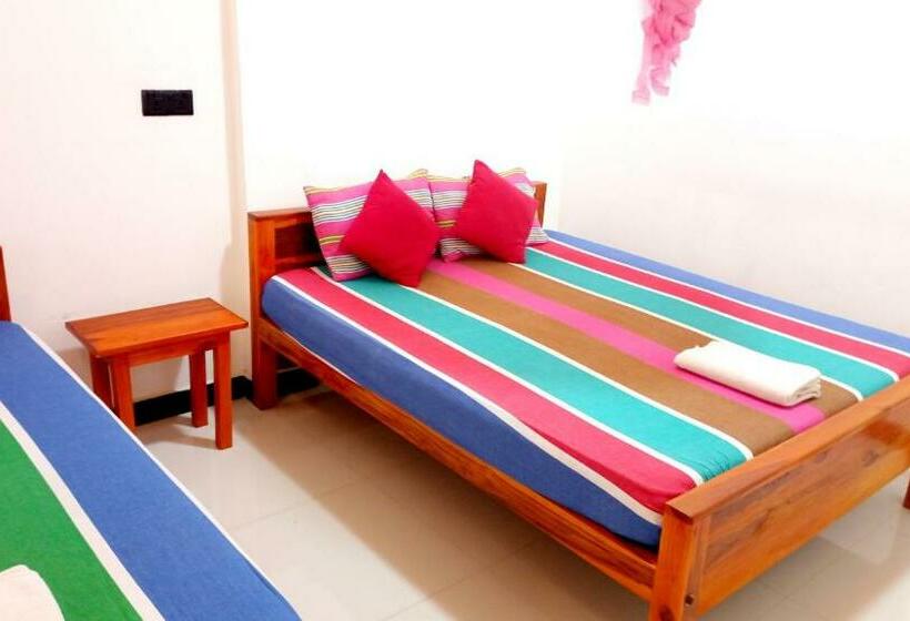 Quarto Estandar, Hilton Cottage