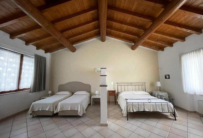 اتاق استاندارد چهار تخته, Agriturismo Bitturelli