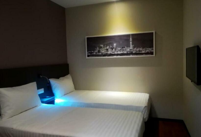 Номер Стандарт Трехместный, The Loftplaza