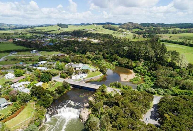 Номер Стандарт Трехместный, Riverside Lodge Paihia