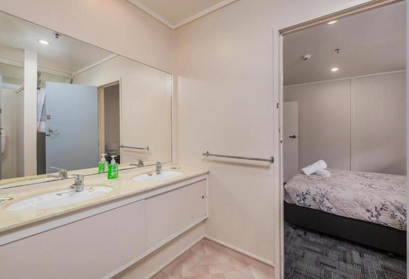 Семейный Номер, Riverside Lodge Paihia