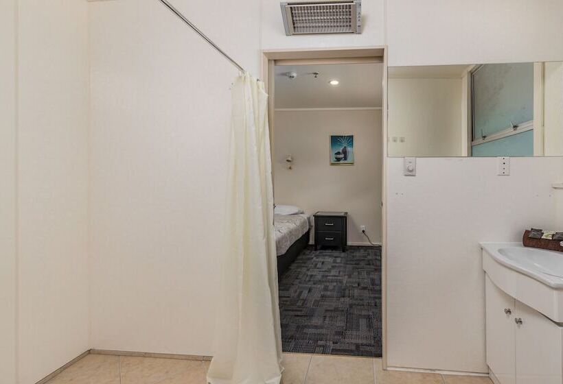Family Suite, Riverside Lodge Paihia