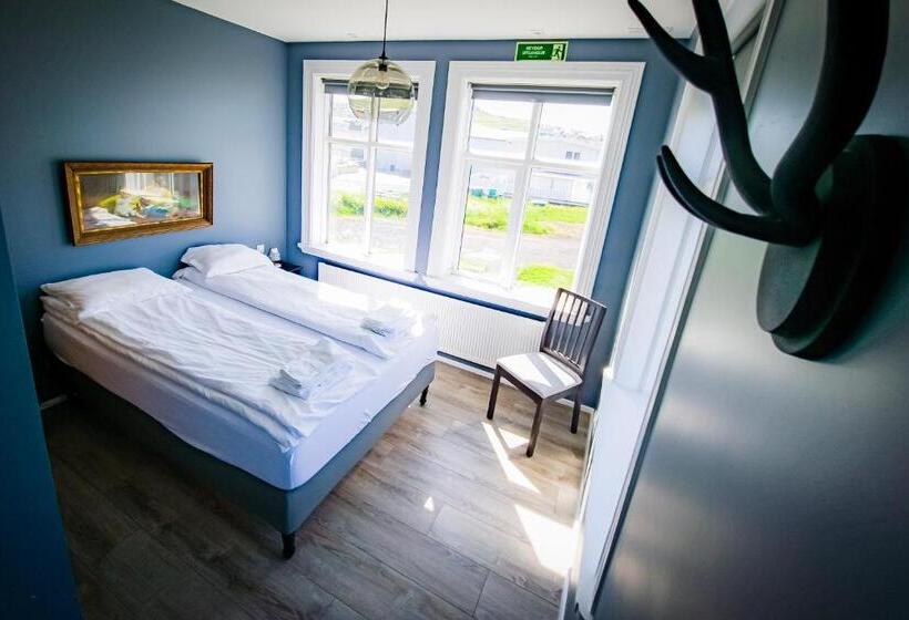 اتاق استاندارد, Guesthouse Hóll
