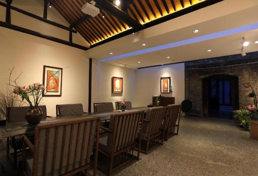 Дом 4 Спальни, Refactoring Space Yangzhou
