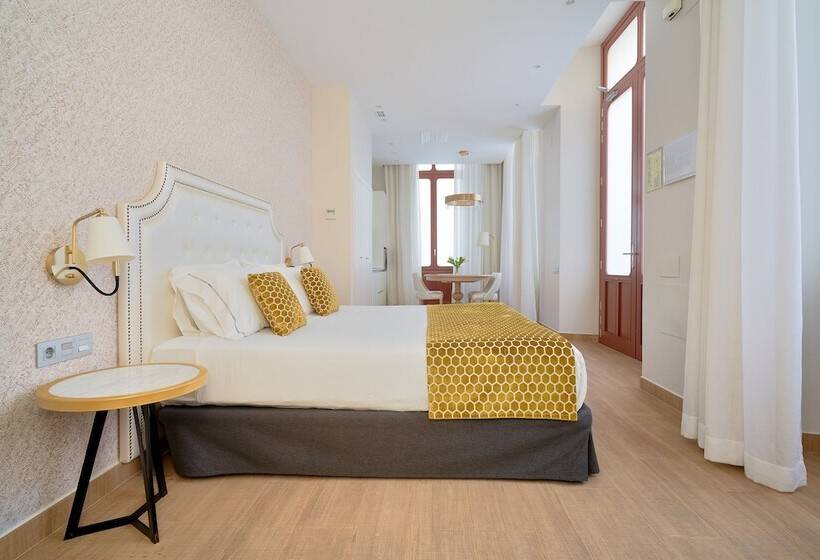Студия Стандарт, Tandem Soho Suites