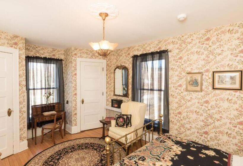 Quarto Estandar Vista Jardim, Ringling House Bed & Breakfast