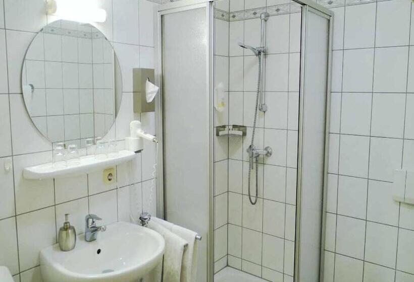 Номер Стандарт с Балконом, Da`sporrer Hotel & Wirtshaus