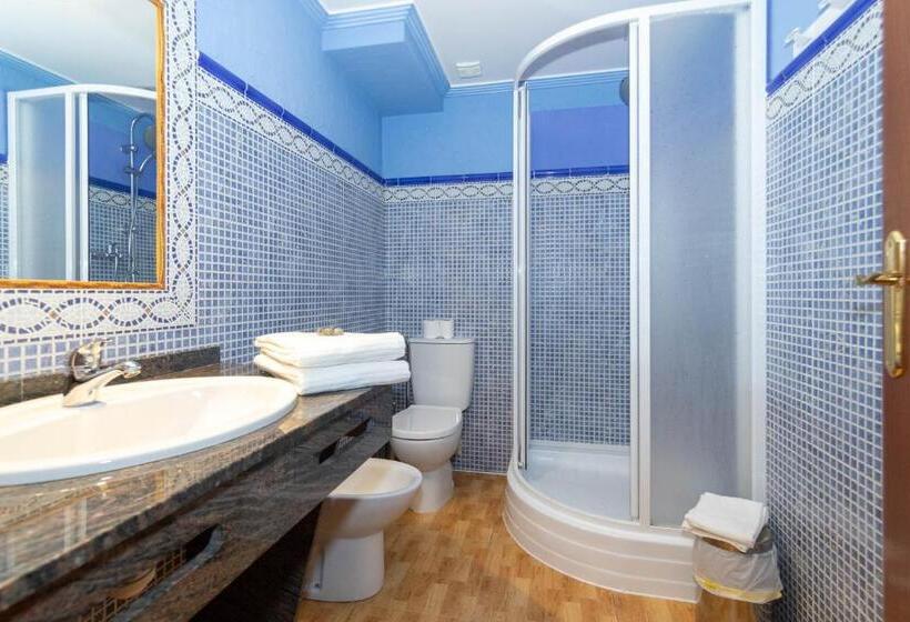 デラックススタジオ, Unique Hotel Apartments
