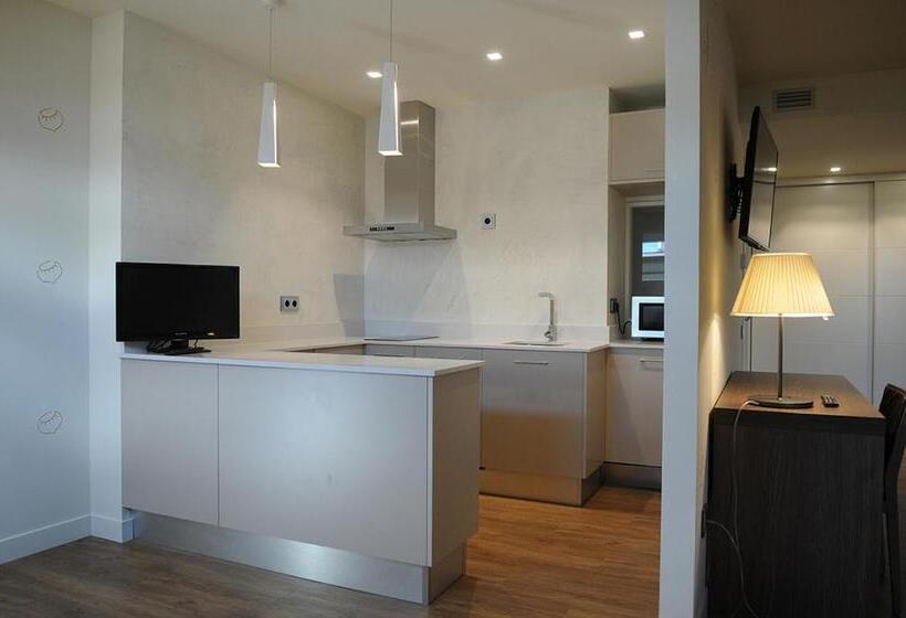 Студия Deluxe, Albergue Guiana