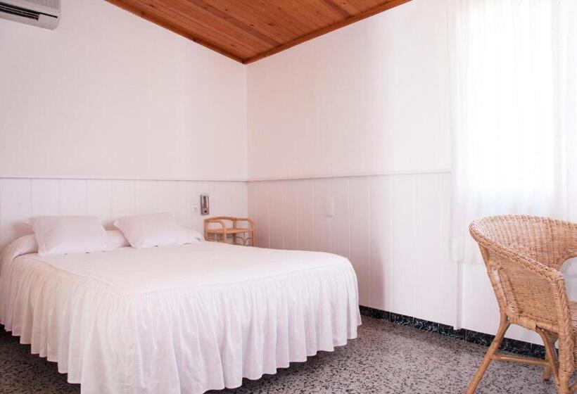 اتاق استاندارد, Hostal La Florida