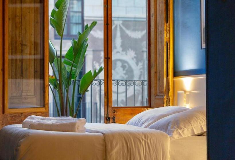 اتاق استاندارد با سرویس بهداشتی مشترک, Hostal Sol Y K