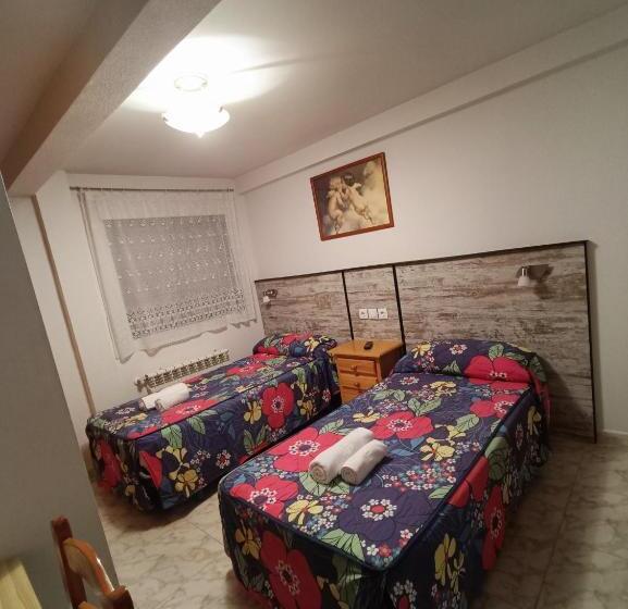 标准间, Hostal Residencia Taray