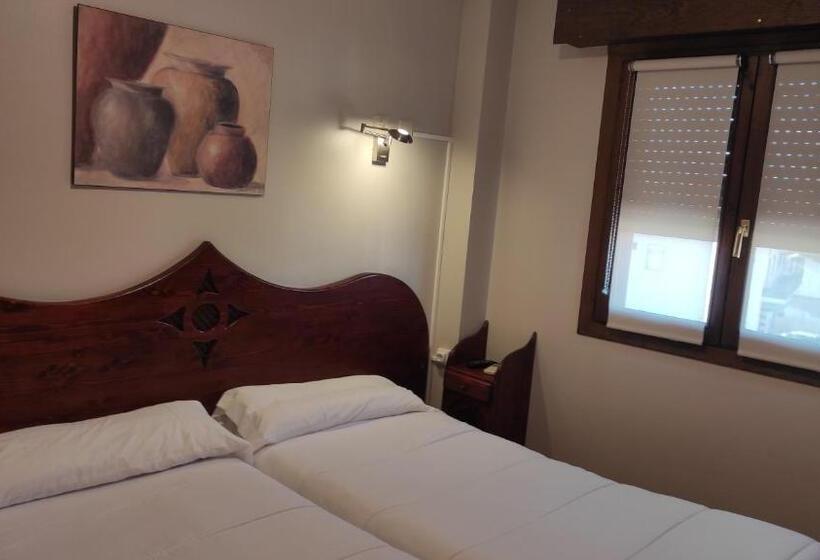 Номер Стандарт, Hostal Suetxe