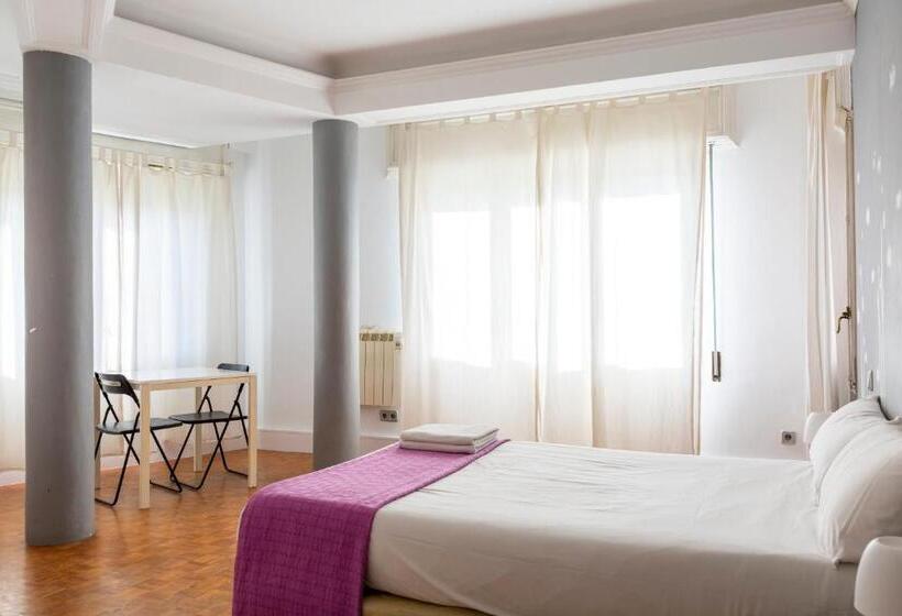اتاق سوپریور, Monrooms Barcelona