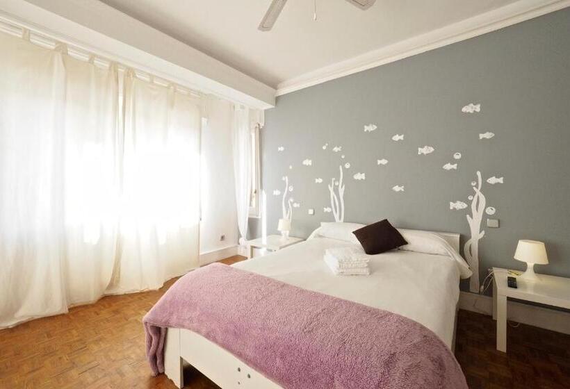 اتاق سوپریور, Monrooms Barcelona