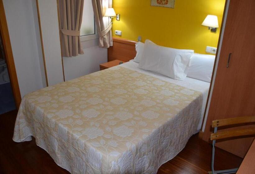 Quarto Estandar Interior, Pensión Nuevas Artes