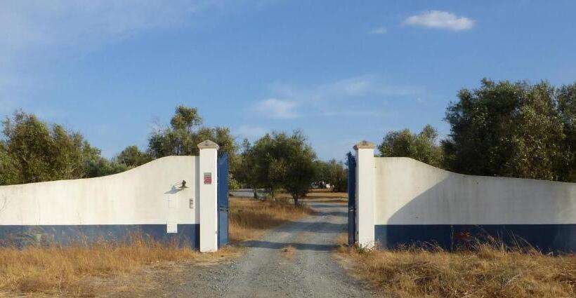 Люкс Кровать Кинг, Monte Das Beatas   Alojamento Local