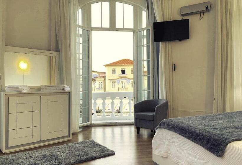 سوئیت با بالکن, Guesthouse Tricana De Aveiro
