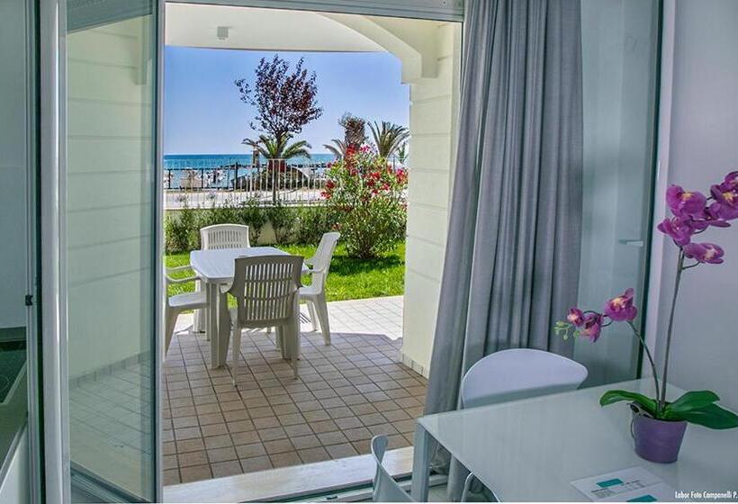 Апартаменты 2 Спальни, Residence Acquasuite