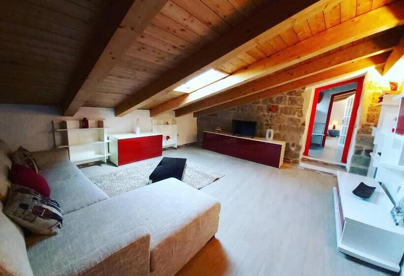 سوئیت جونیور خانوادگی, Al Vecchio Corso B&b
