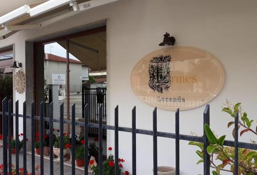 اتاق استاندارد سه نفره, Locanda Ermes
