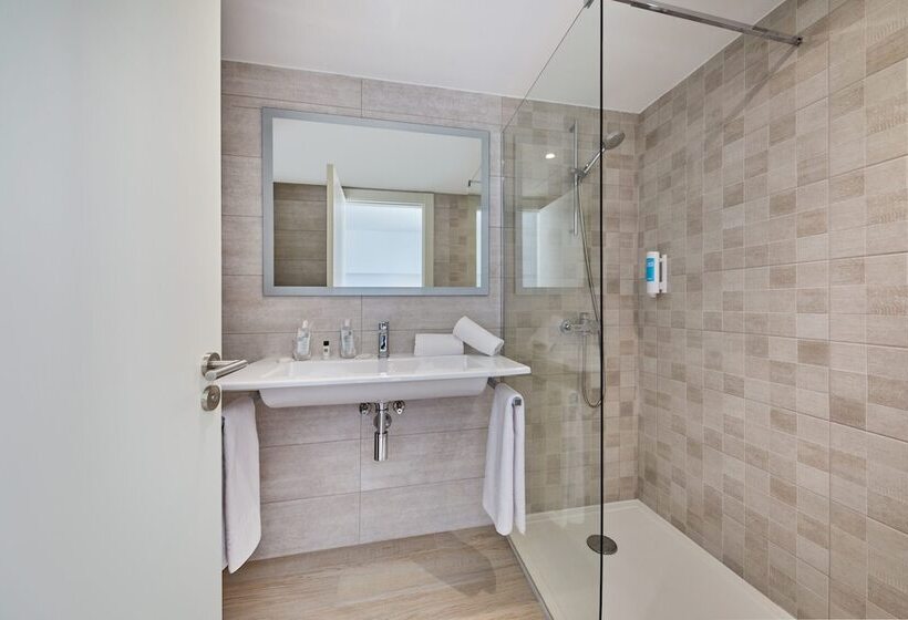 Standard Room, Calanova Sports Residence
