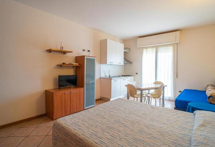 Студия Стандарт Вид на Море, Residence Villa Gloria