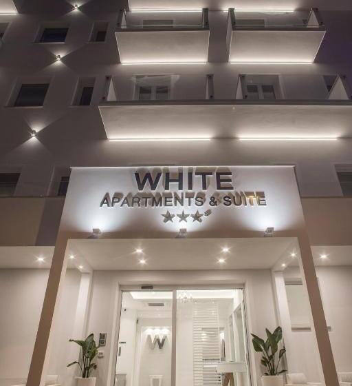 استودیوی استاندارد با چشم‌انداز دریا, White Suite & Apartments