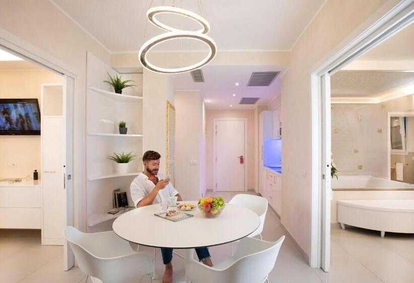 1 Bedroom Penthouse Apartment, White Suite & Apartments
