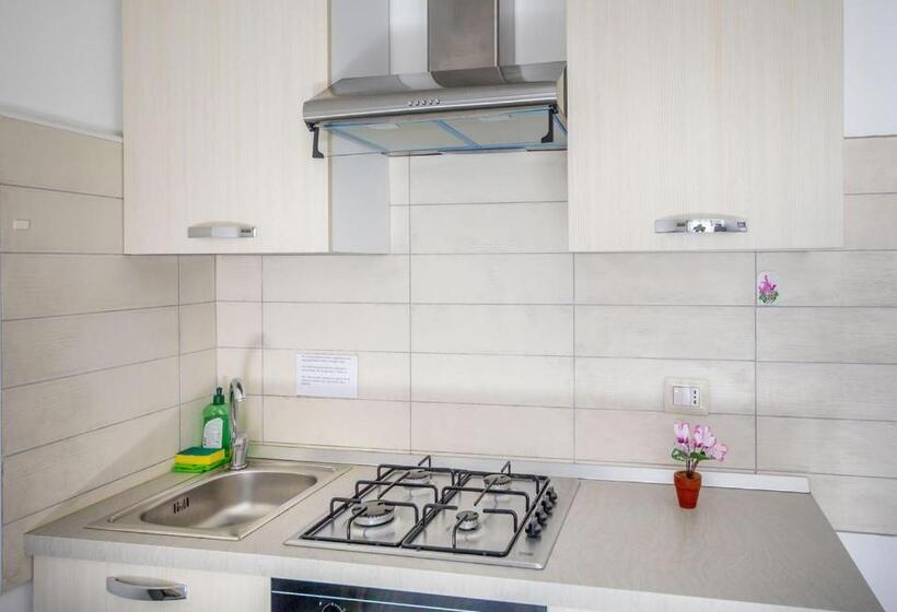Апартаменты 1 Спальня, Blue Coral Apartment