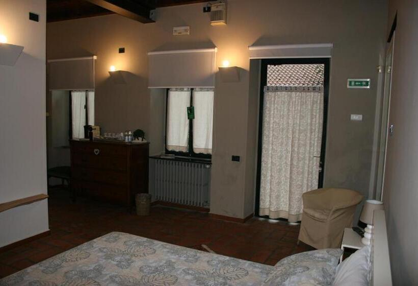 اتاق سوپریور, Casa La Ringhera