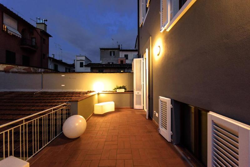 带1个卧室的带阳台的公寓, Residenza Cavour