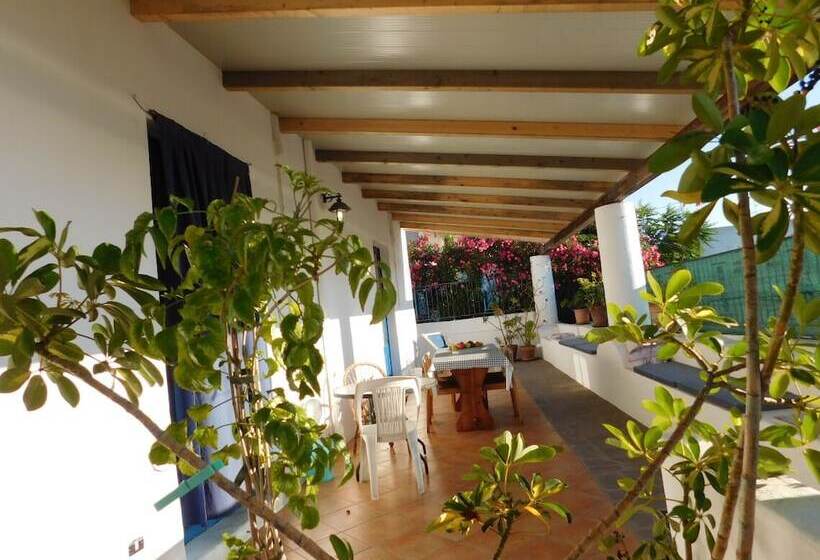 Quarto Estandar, Case La Pergola