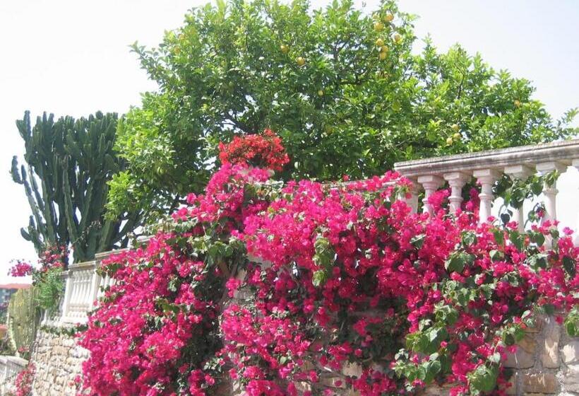 آپارتمان 2 خوابه, Cà Dei Conti