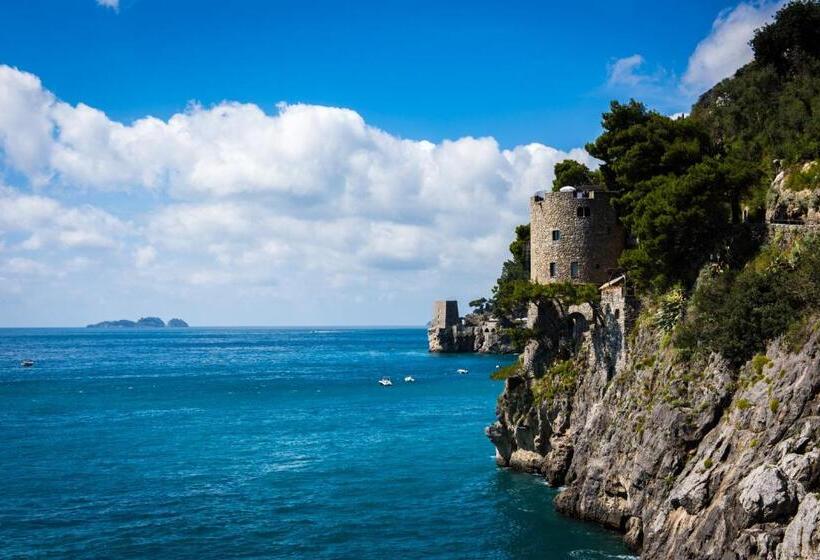 سوییت جونیور, Villa Torre Trasita Luxury Suites
