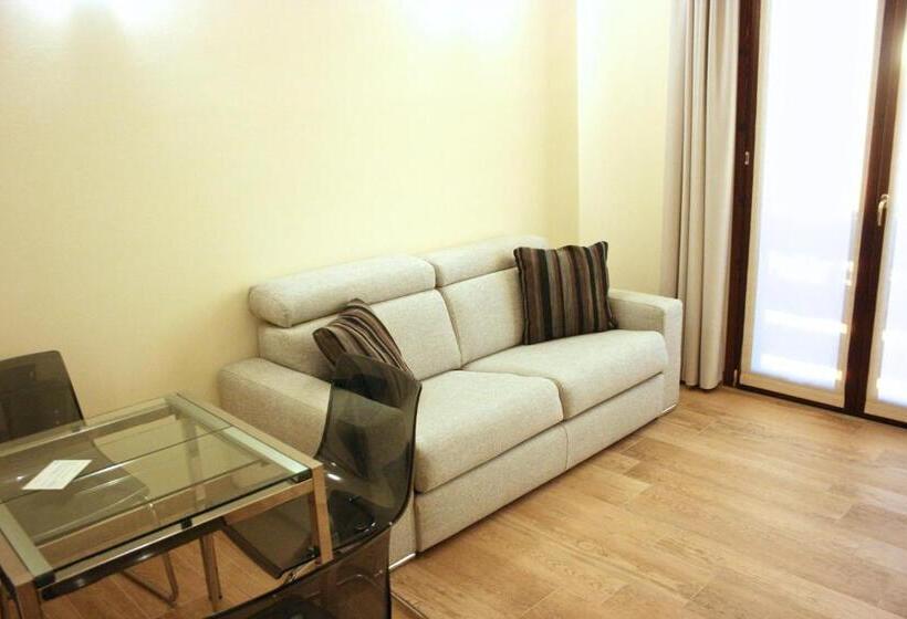 발코니가 있는 스위트, Agriturismo Deviscio