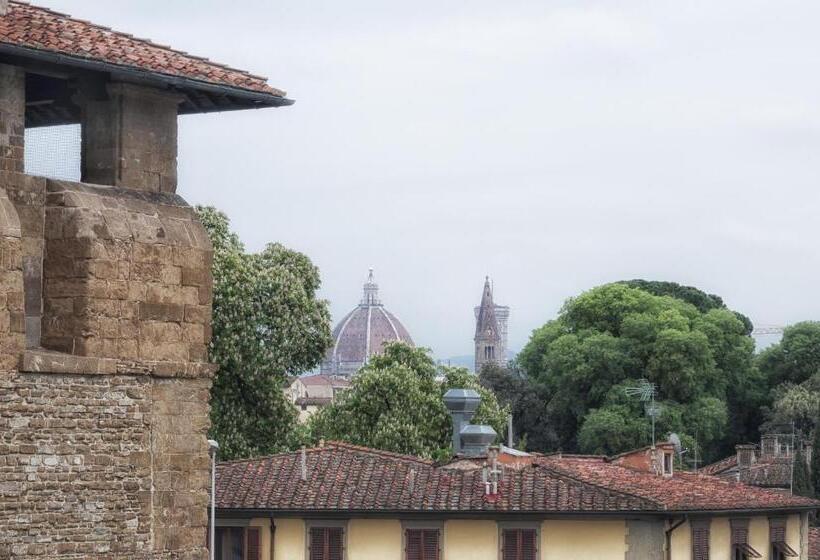 استودیوی استاندارد, Guesthouse Buonarroti Florence